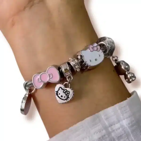 manilla hello kitty
